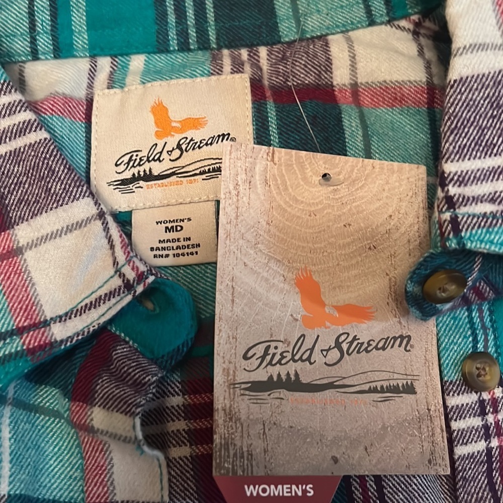 NWT MEDIUM FIELD AND STREAM PLAID BUTTON DOWN - Picture 2 of 4